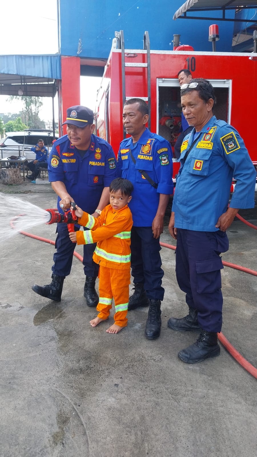 Simulasi Pencegahan dan Penanggulangan Pemadaman Kebakaran kepada Sekolah PAUD Permata Kasih.