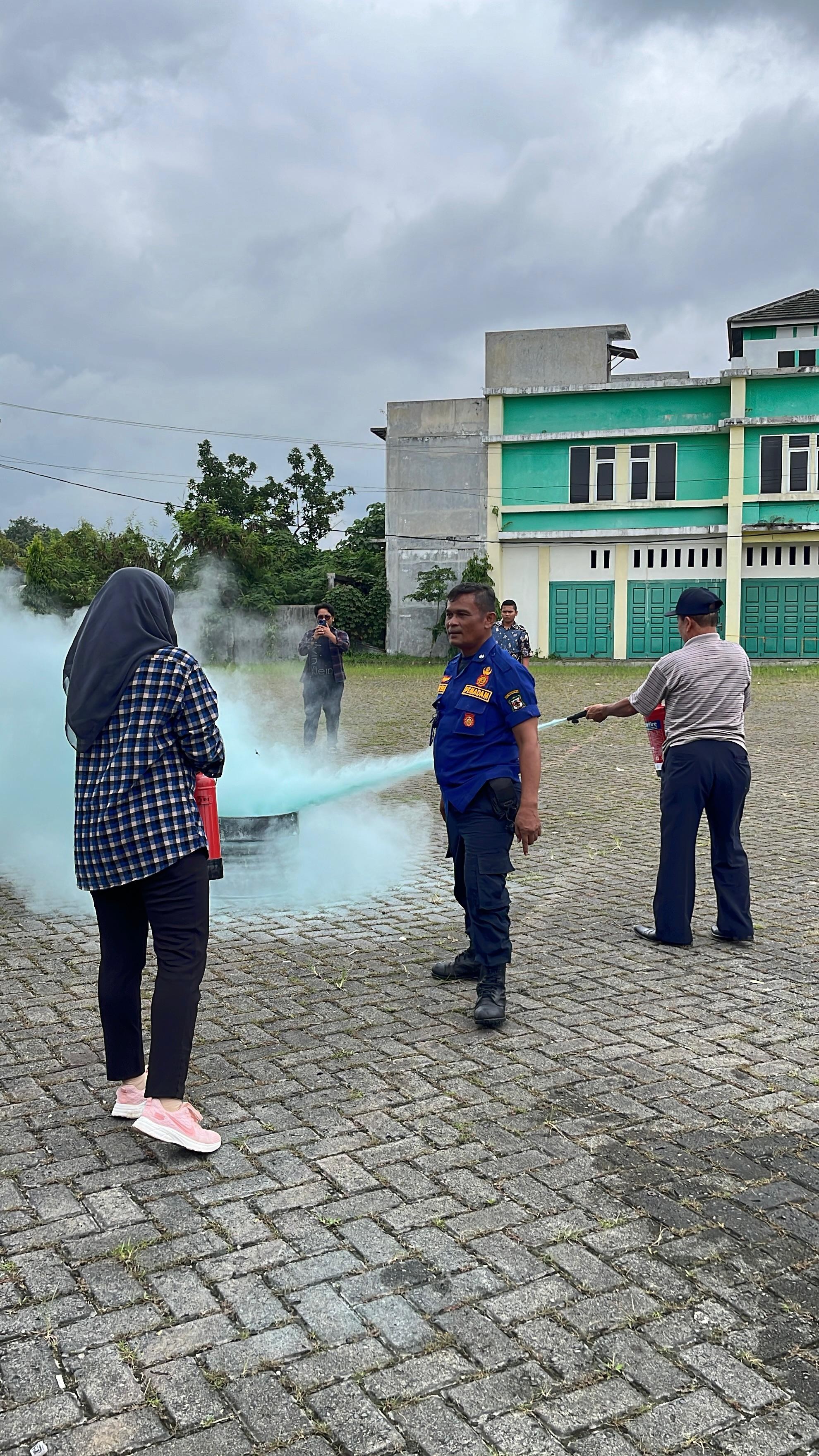 Sosialisasi, Simulasi dan Edukasi serta peningkatan partisipasi masyarakat dalam peningkatan pencega