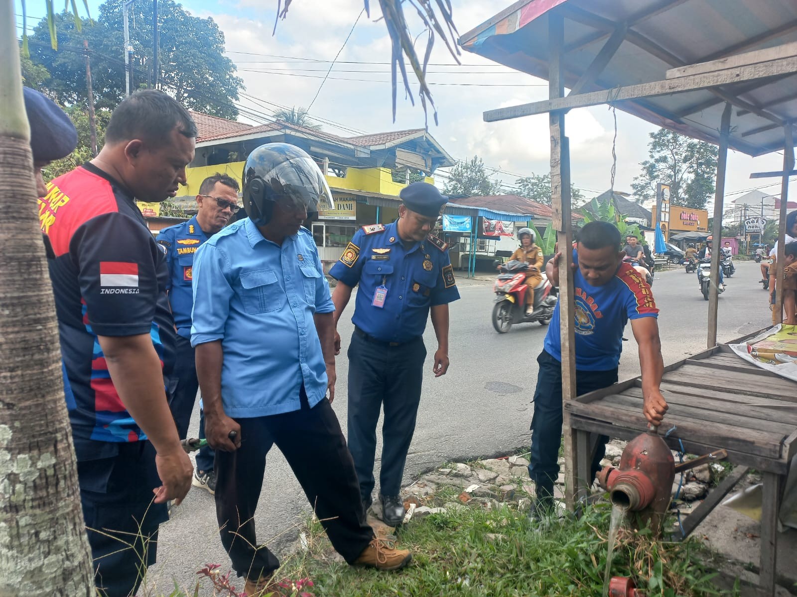 Kepala Dinas Pemadam Kebakaran dan Penyelamatan Bapak Herri Okstarizal, S.H., M.H. beserta Jajaran