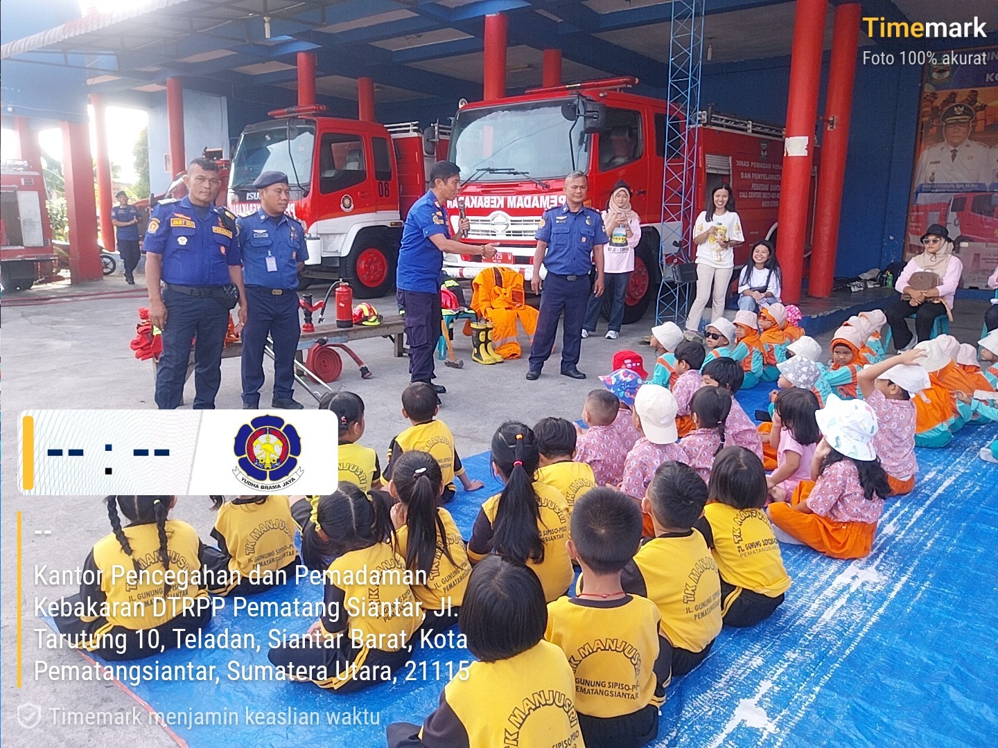 Edukasi dan Pengenalan Profesi Pemadam Kebakaran Kepada TK Tutor Fun, RA AZ-Zahrah dan Manjusri.
